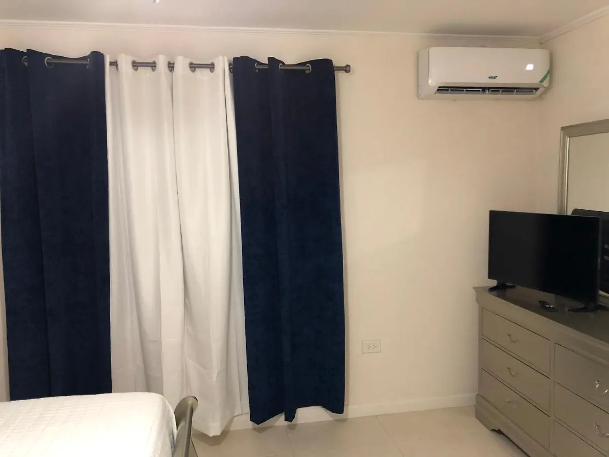 Anna'S Joye Chatham Montego Bay Apartment